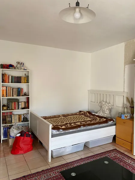 600 € - 25 m² - 1.0 Zi. — photo 1